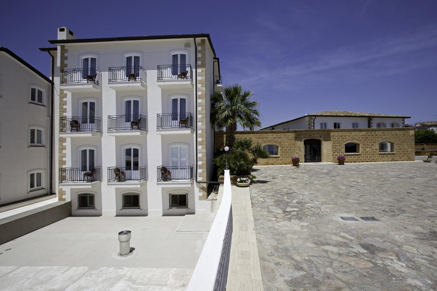 Ih Hotels Agrigento Kaos Resort المظهر الخارجي الصورة